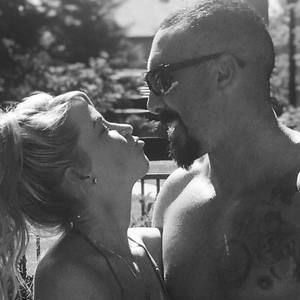 Meet your Posher, Stina